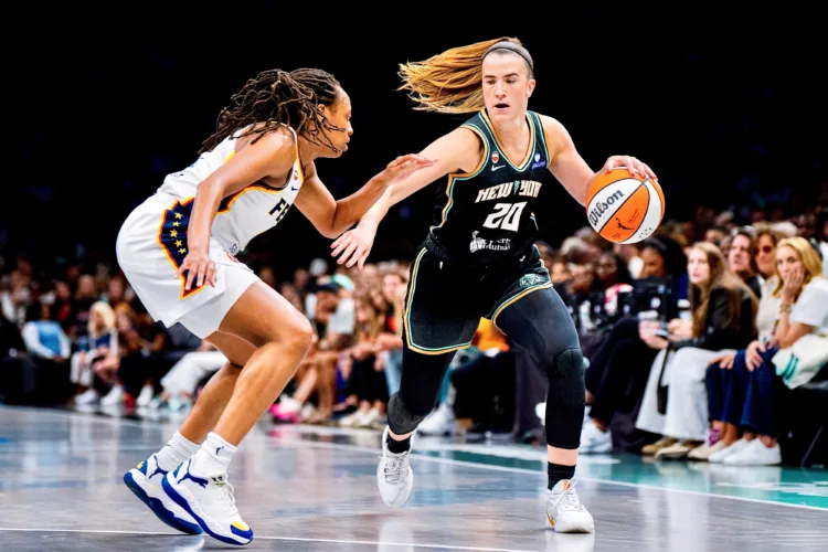 WNBA returns from World Cup in sprint to finish